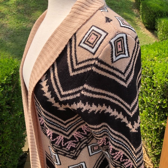 Charlotte Russe Sweater Coat - Picture 7 of 11